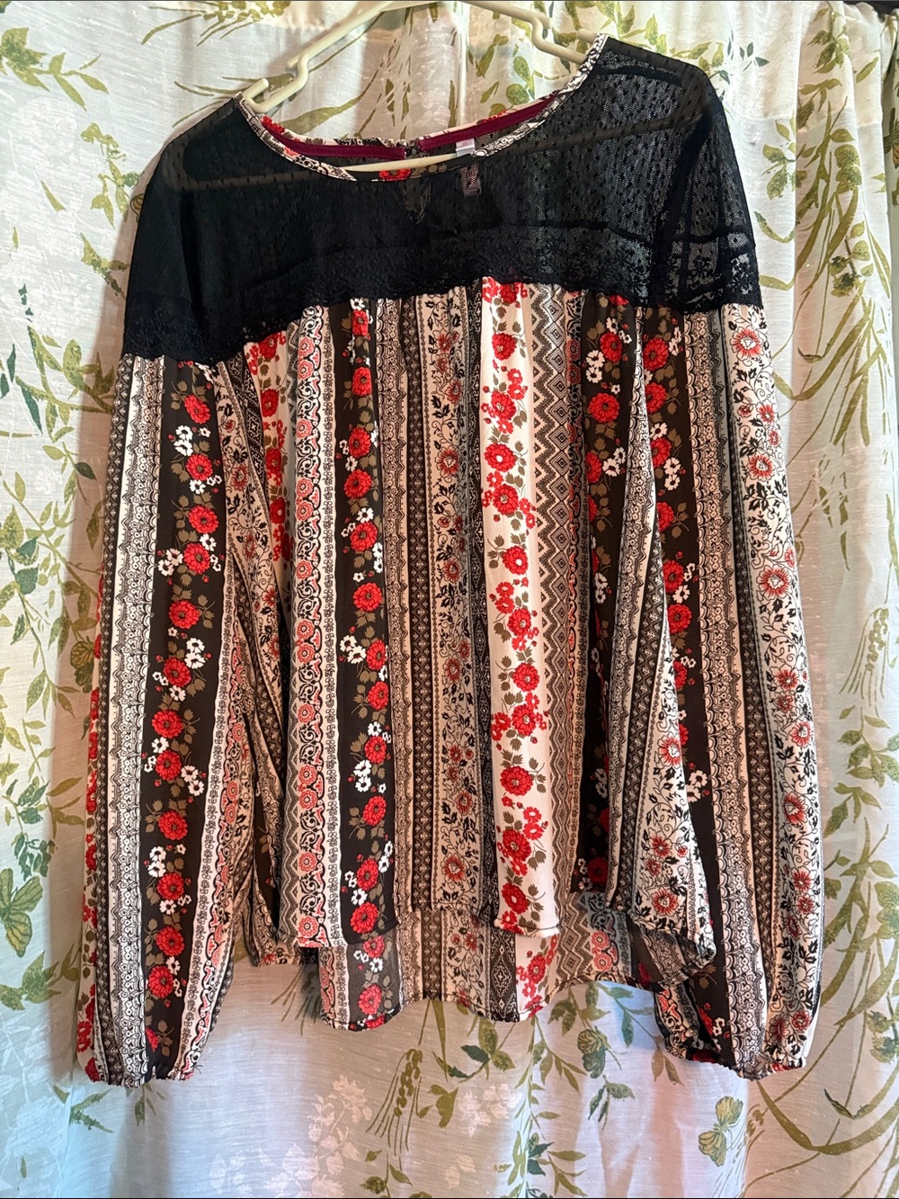 Xhilaration Black Lace Yoke Boho Floral Stripe Blouse with Red xxl Accents